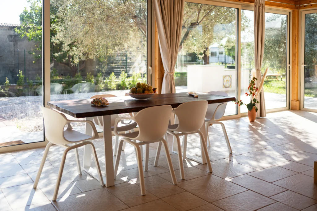villa sicile salle-à-manger-1-